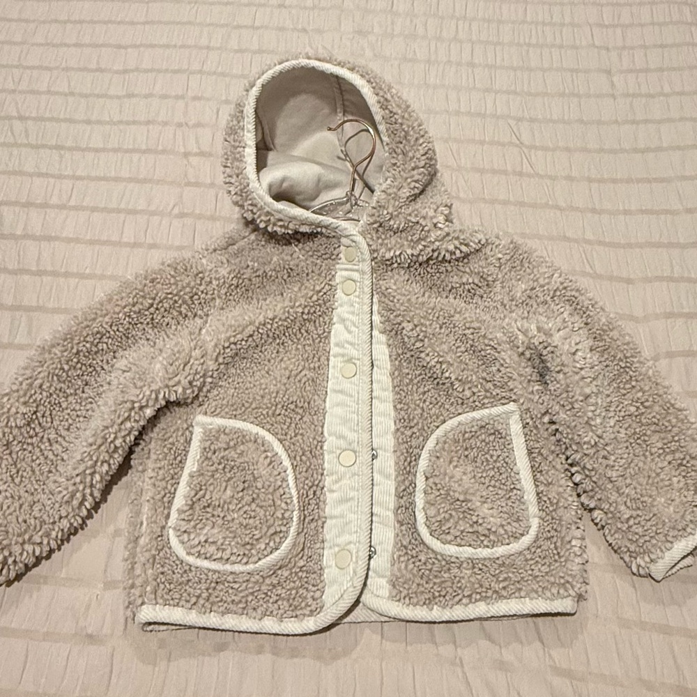 Zara Kids Sherpa Jacket - Cream and White